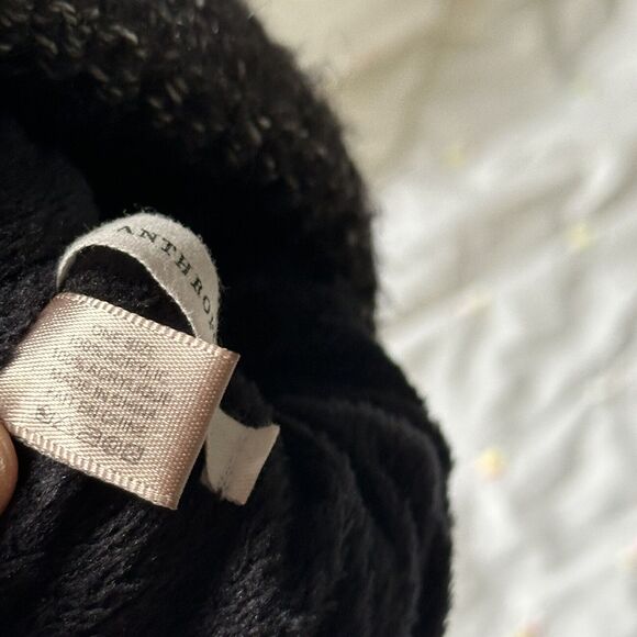 Anthropologie Norah Beanie + Reusable Face Mask Set Beige Dark Grey - Picture 6 of 6